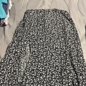 Black and White Casual Sleeveless Maxi Sundress